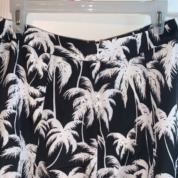 Vince Camuto Black & White Island Palm Tree Print Business Casual Skirt Size 2 - Picture 5 of 10